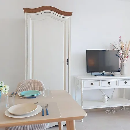 Le Luberon-7 By Interhome Сис-Фур-Ле-Пляж
