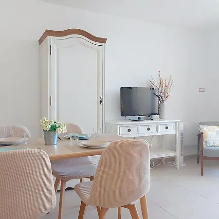 Le Luberon-7 By Interhome Сис-Фур-Ле-Пляж