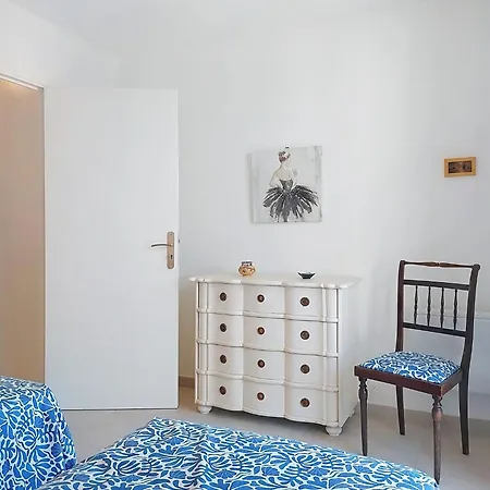 Le Luberon-7 By Interhome Апартаменты *